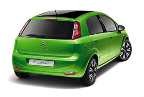 Fiat Punto 2012 vue extérieur arrière