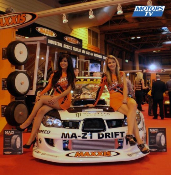 ais-girls-69-maxxis