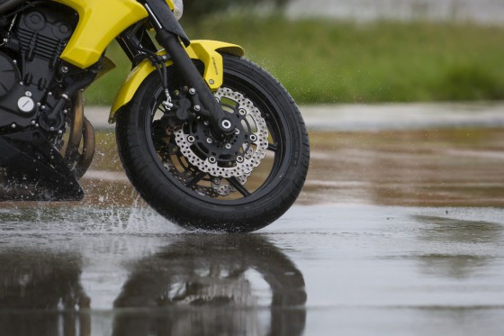 moto pilot road 4