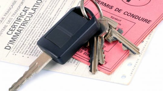 Une carte grise faite sur internet