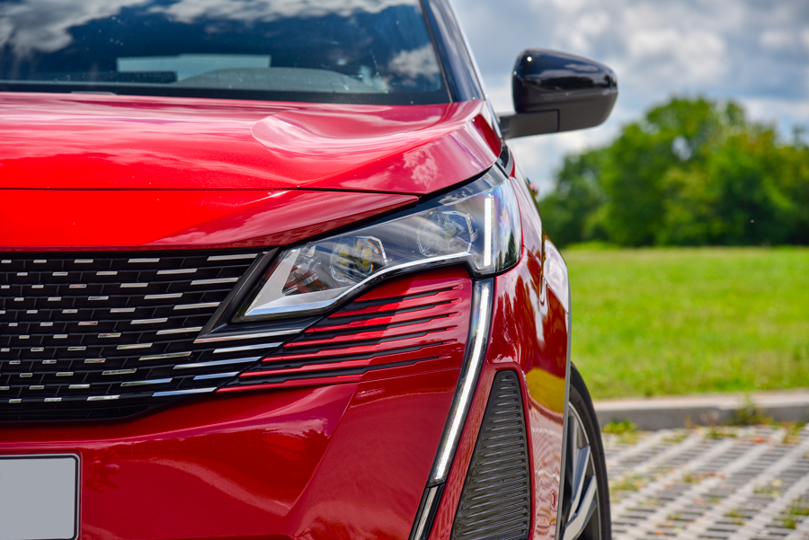 Calandre du Peugeot 3008